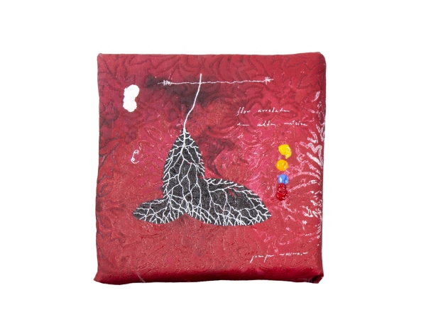 Flor enraizada en ella misma