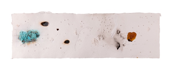 En el llibre dels silencis poques paraules hi cabien