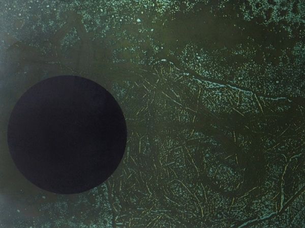 Disc negre damunt verd, 1966